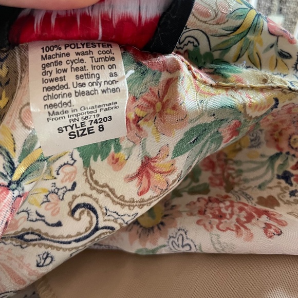 Size M 90's Floral Silk-Look Long Sleeve Blouse with Shoulder Pads - Picture 7 of 8